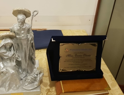 Consegna Natività al Vescovo